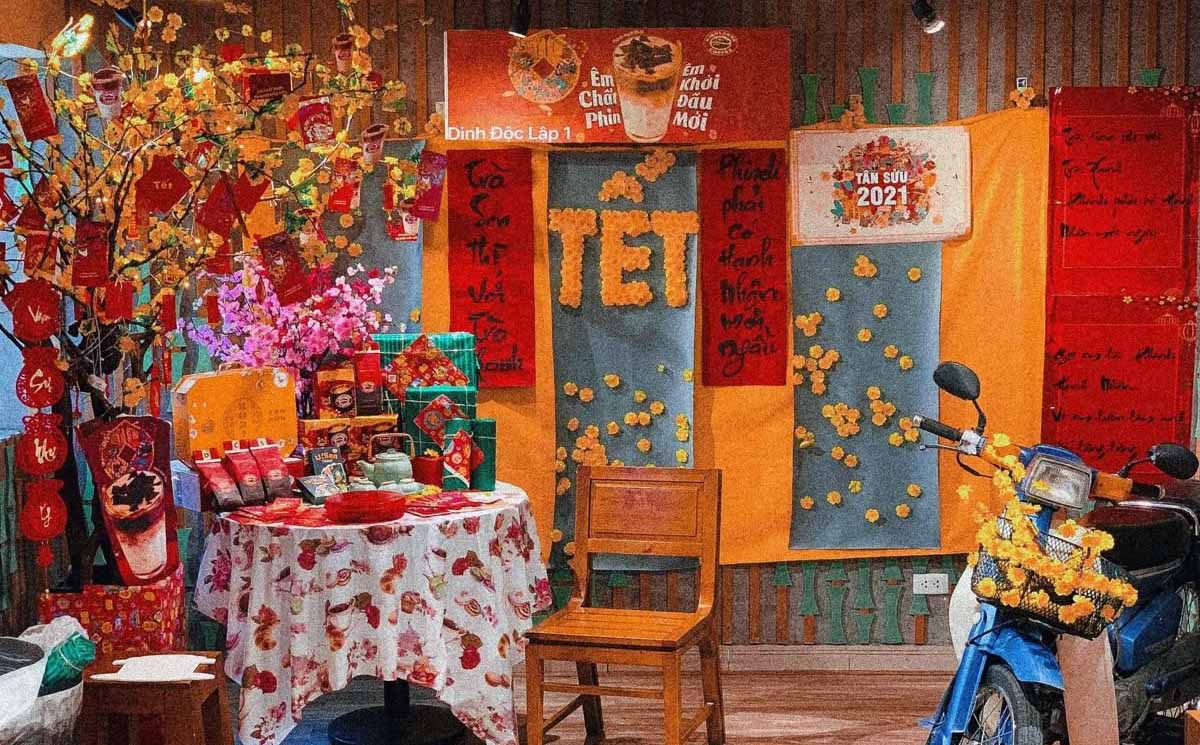 Trang trí cửa hàng theo mùa