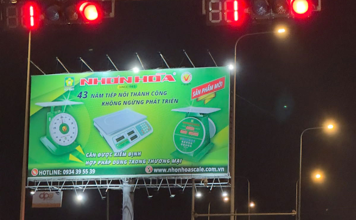 chi phí led ooh