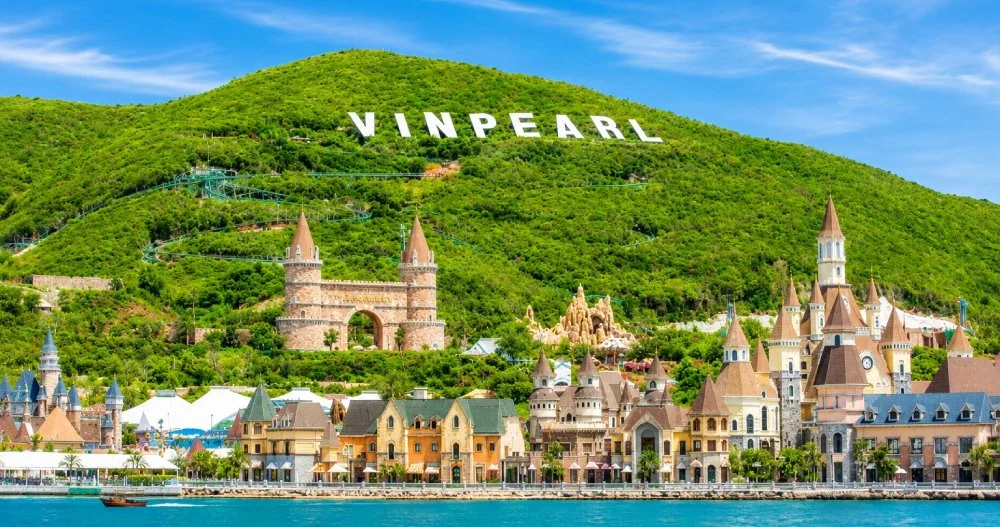 Case Marketing 7P: Vinpearl